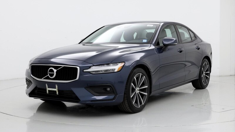 2021 Volvo S60 T6 Momentum 4