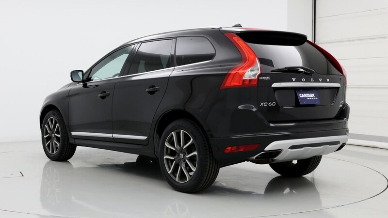 2017 Volvo XC60 T6 Dynamic 2