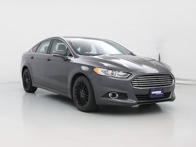 2016 Ford Fusion SE -
                Saint James, NY