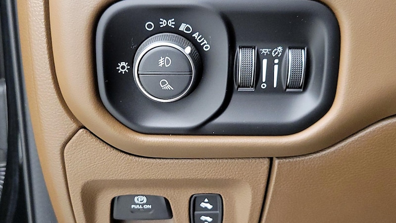 2022 RAM 1500 Longhorn 13