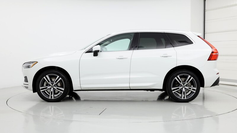 2021 Volvo XC60 T6 Momentum 3