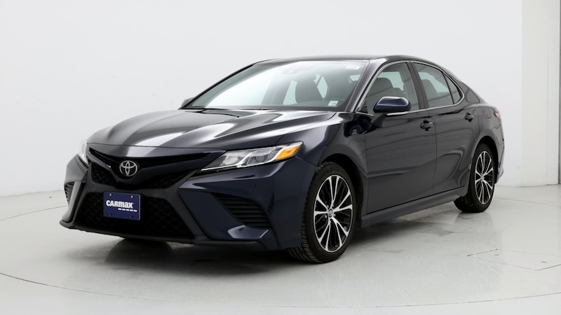 2019 Toyota Camry SE 4