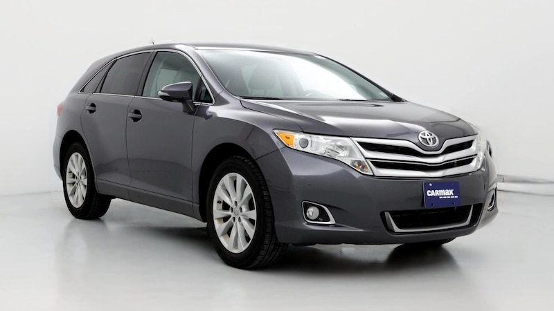 2015 Toyota Venza LE Hero Image