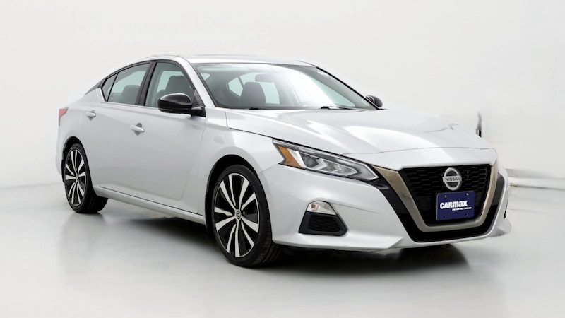 2019 Nissan Altima SR Hero Image