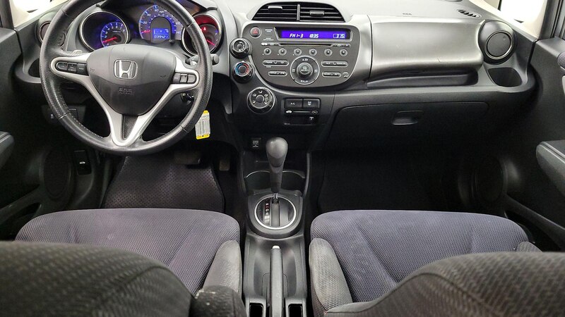 2013 Honda Fit Sport 9