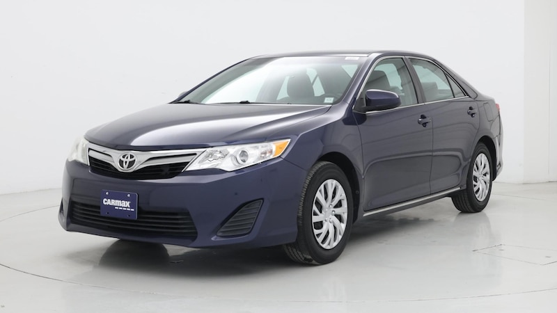 2014 Toyota Camry LE 4