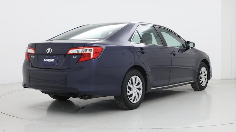 2014 Toyota Camry LE 8