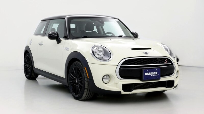 2019 MINI Cooper Hardtop S Hero Image