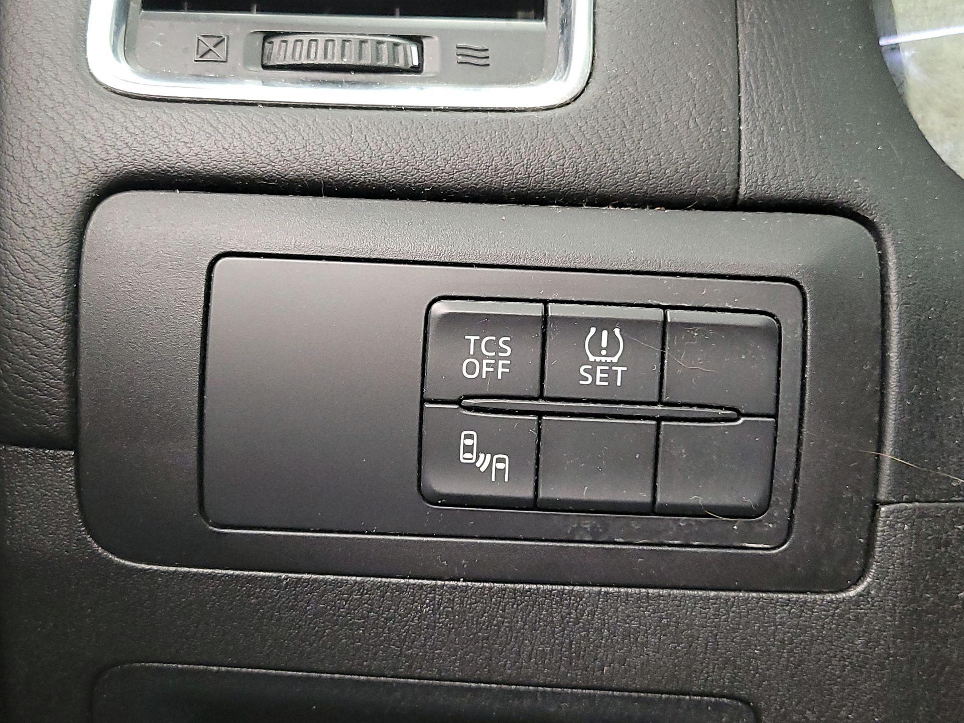 Thumbnail: 2016 Mazda CX-5 - 13