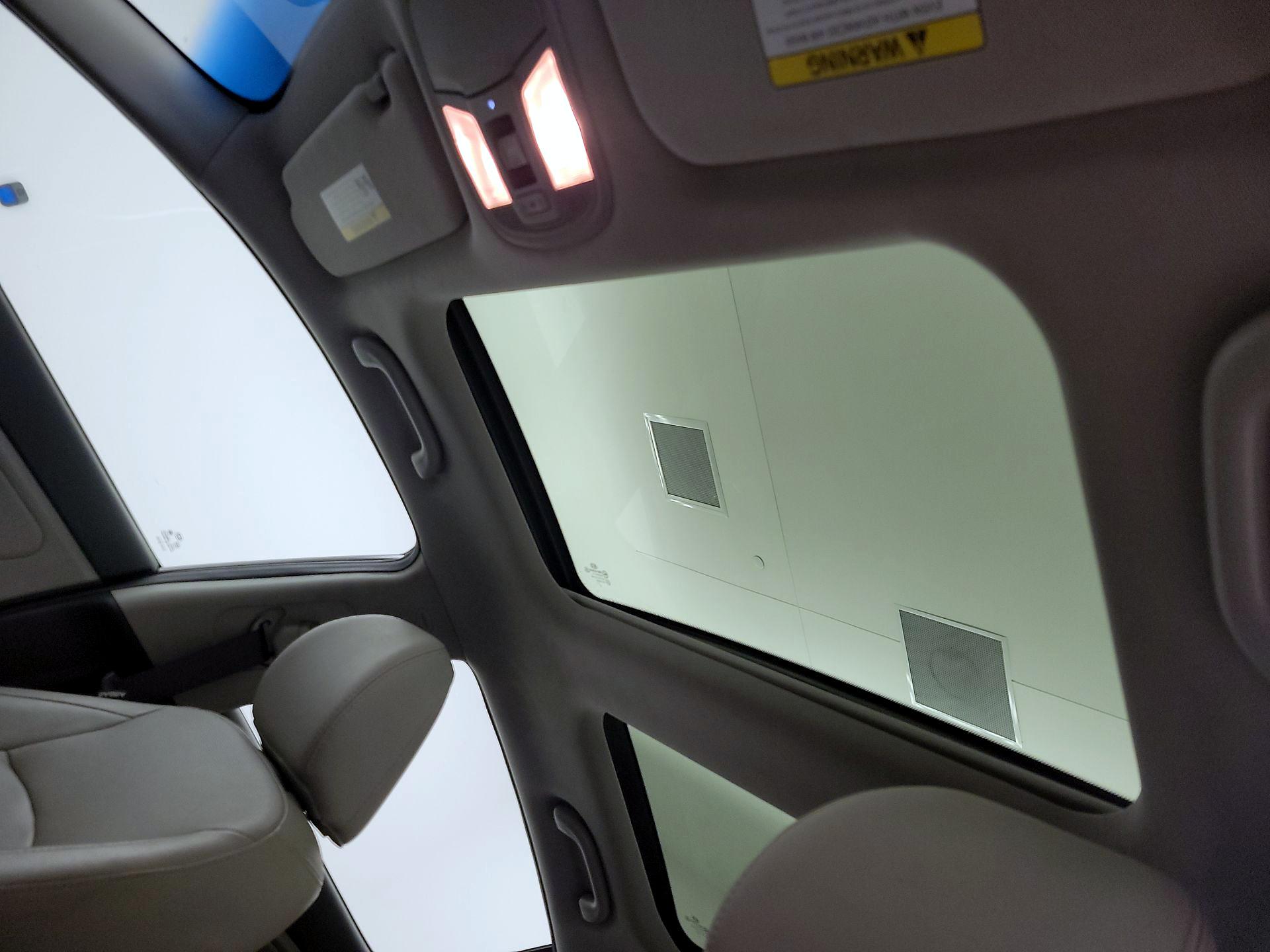 Thumbnail: 2014 Kia Optima - 19