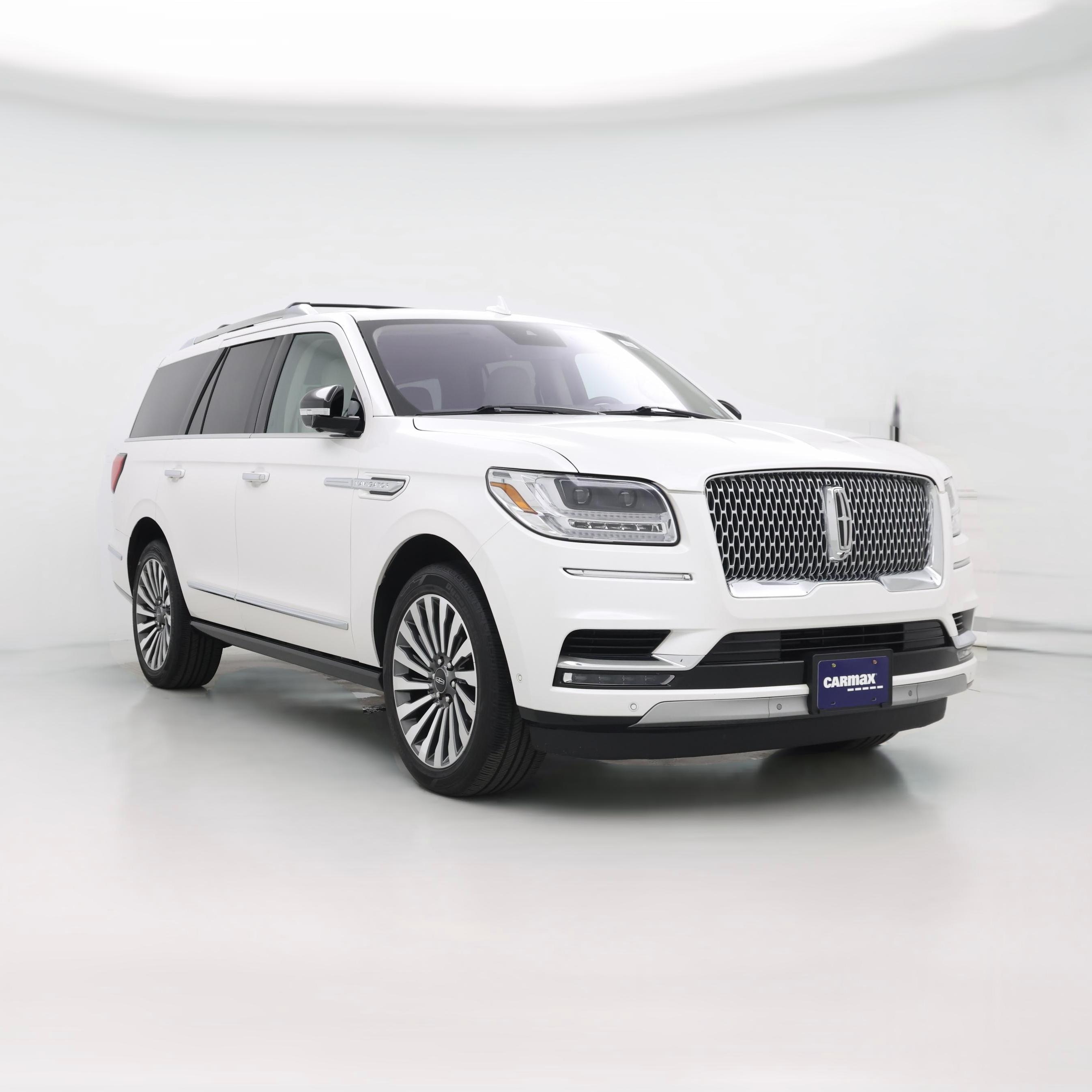 Thumbnail: 2019 Lincoln Navigator - 1