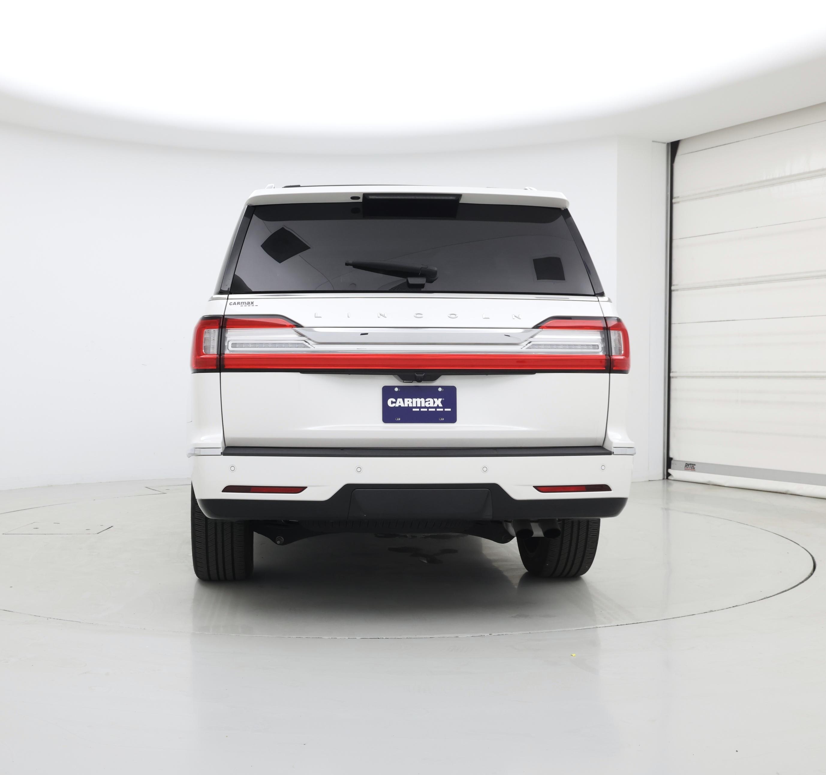 Thumbnail: 2019 Lincoln Navigator - 6