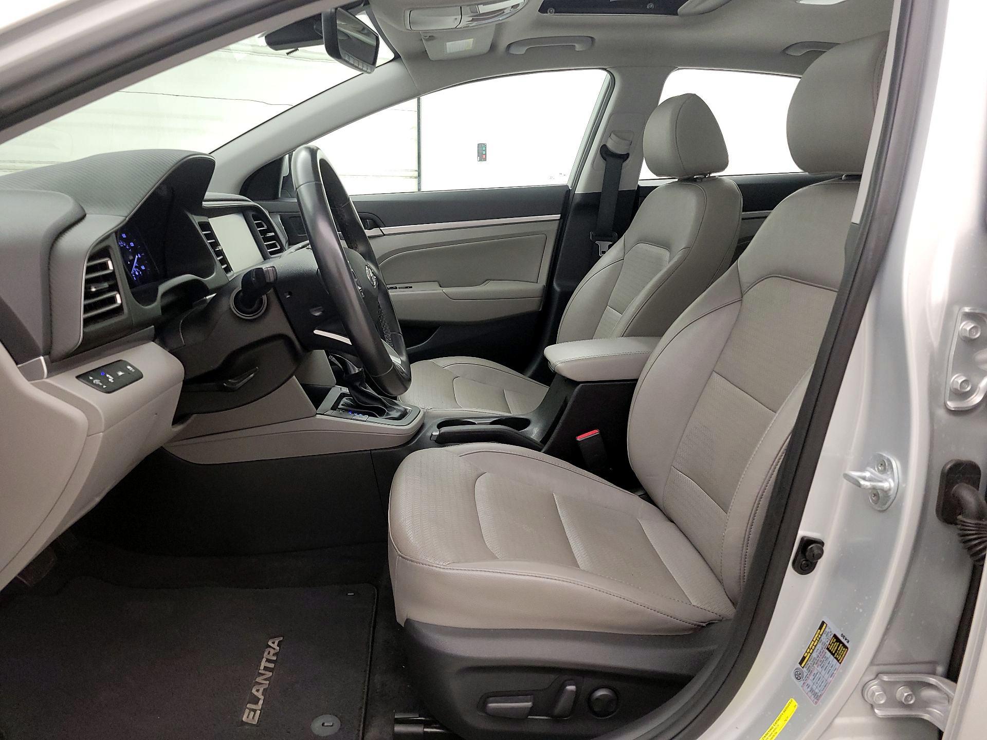 Thumbnail: 2020 Hyundai Elantra - 11