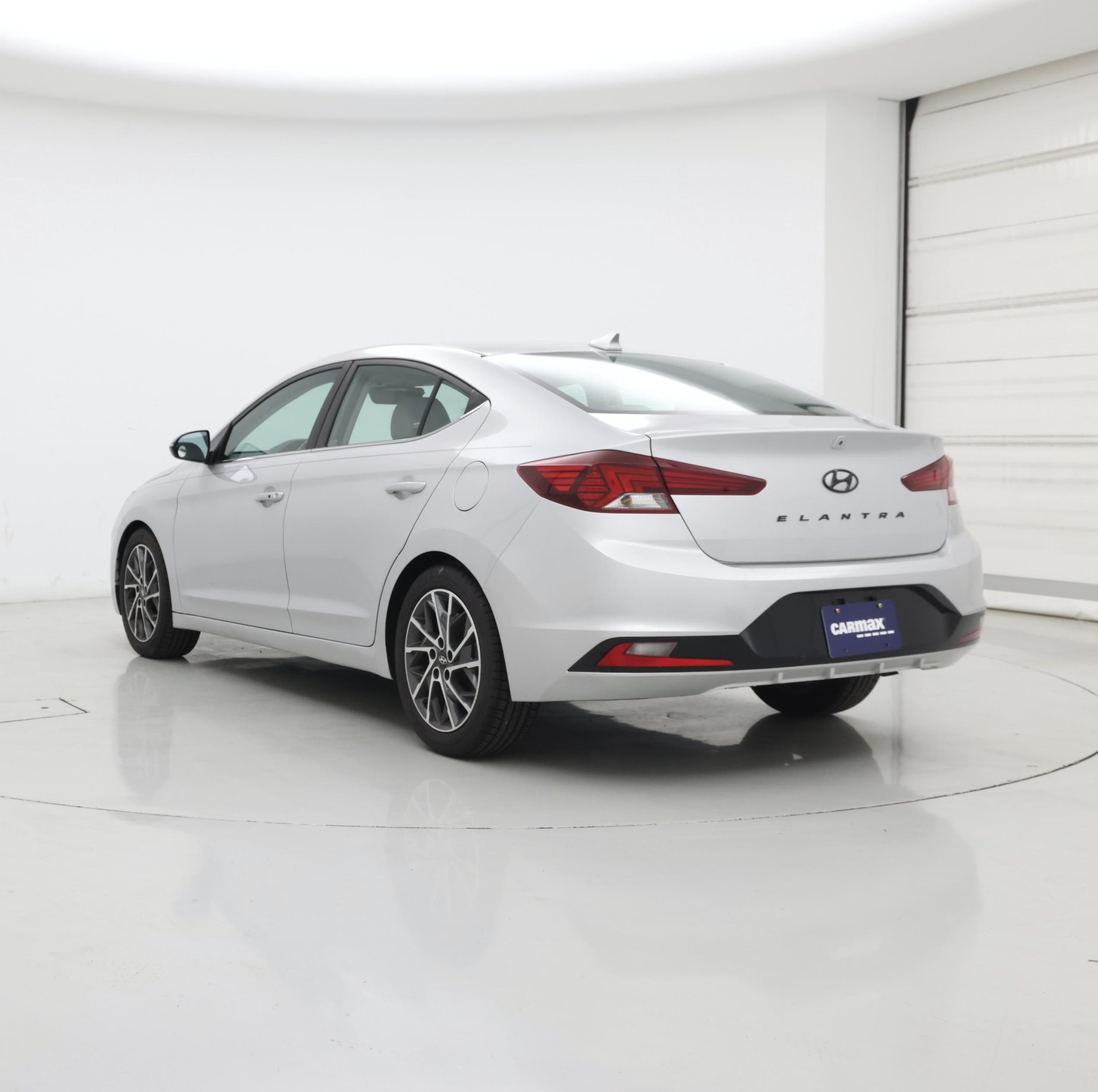 Thumbnail: 2020 Hyundai Elantra - 2