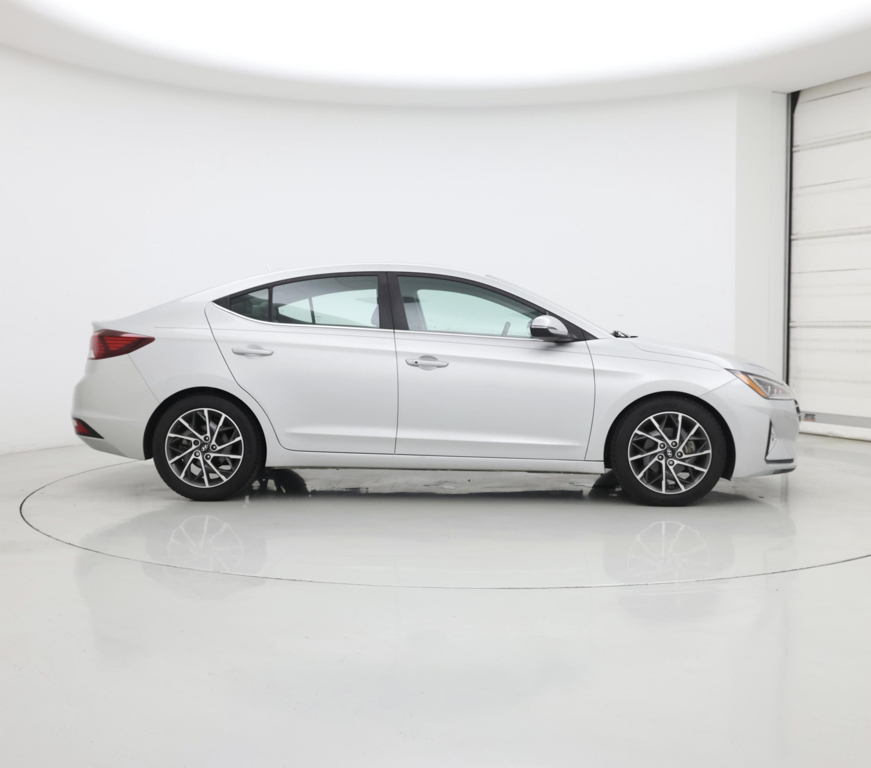 Thumbnail: 2020 Hyundai Elantra - 7