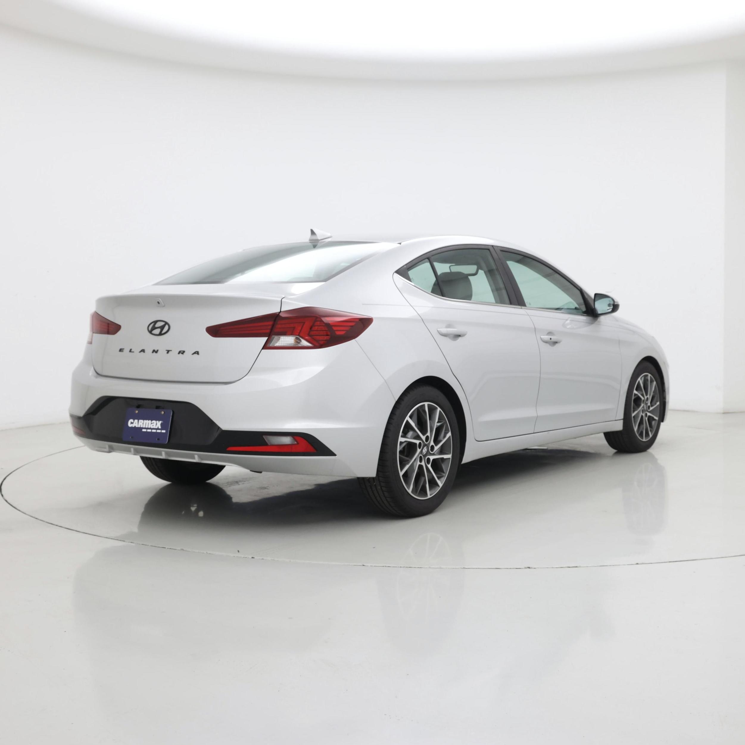 Thumbnail: 2020 Hyundai Elantra - 8