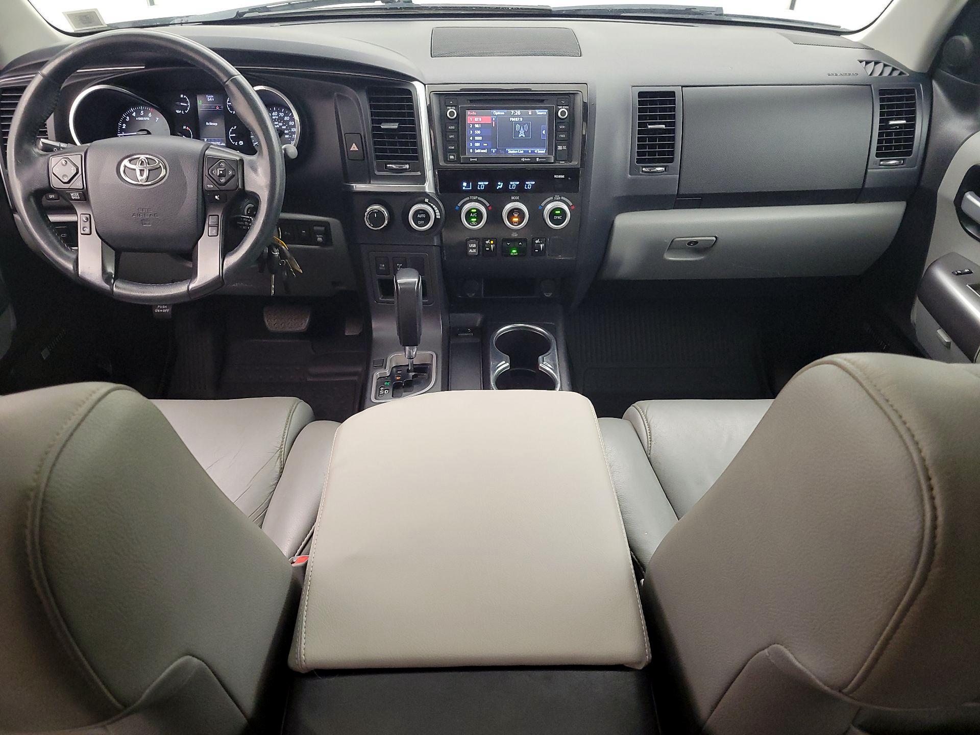 Thumbnail: 2019 Toyota Sequoia - 9