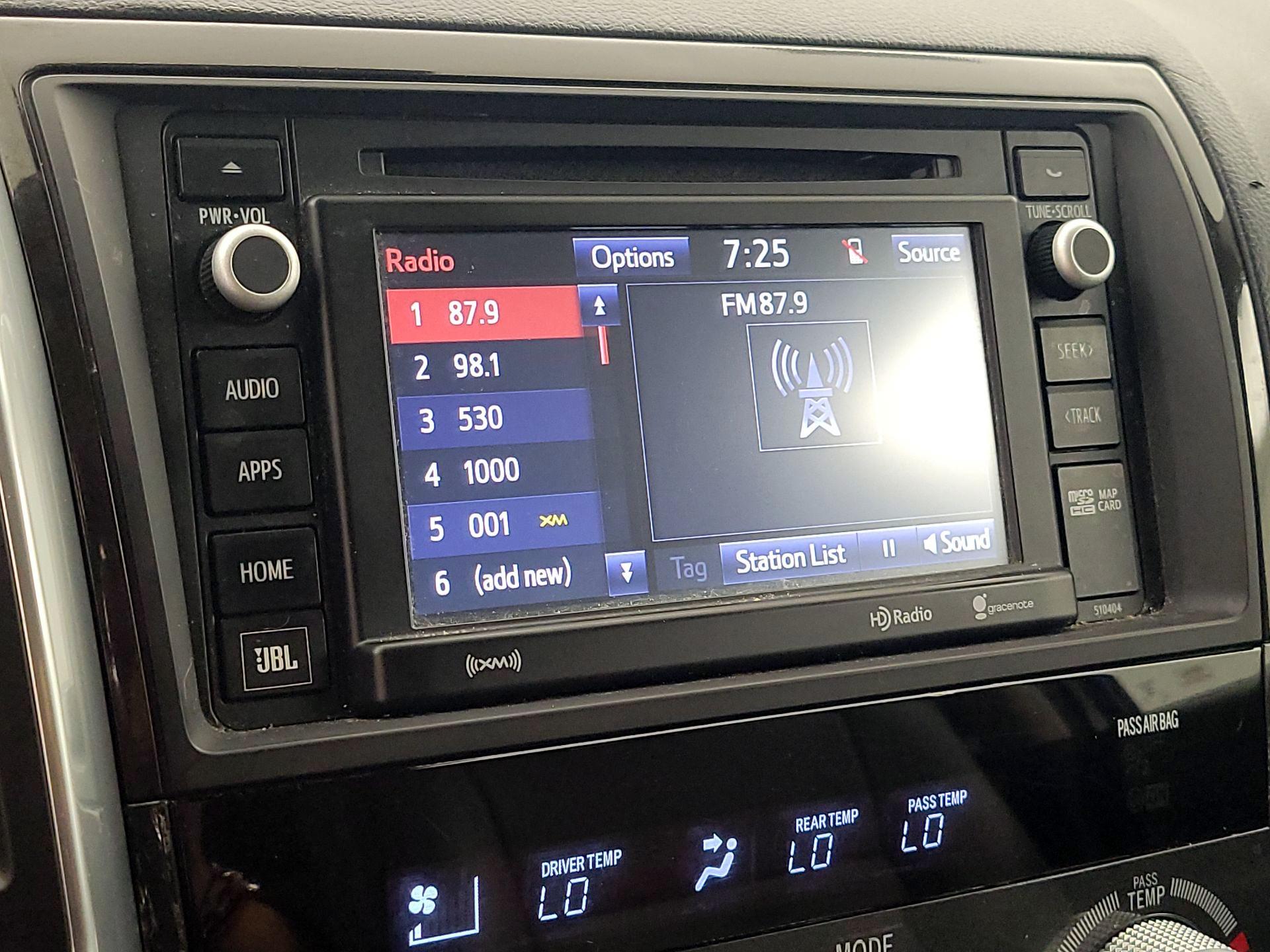 Thumbnail: 2019 Toyota Sequoia - 15