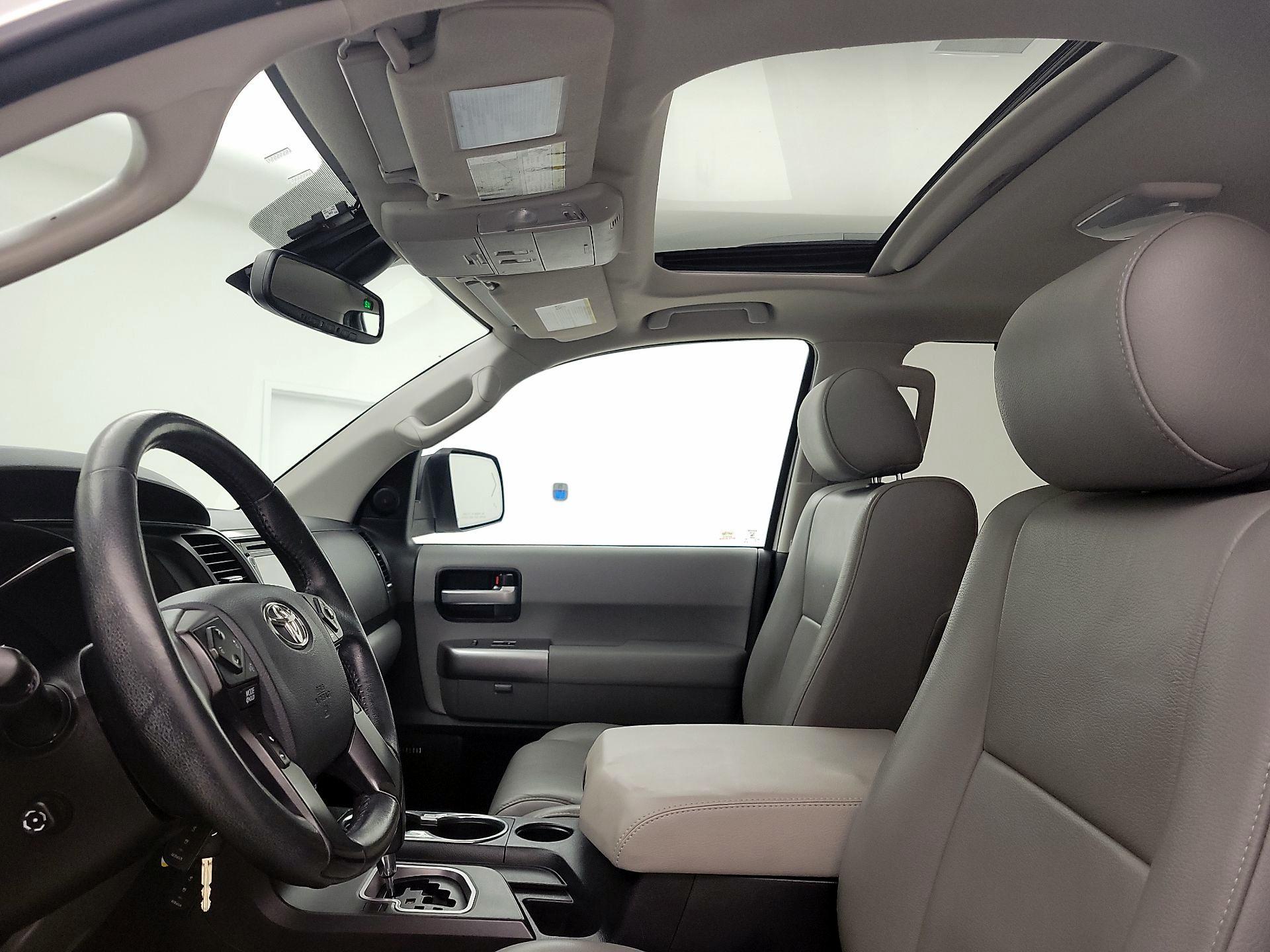Thumbnail: 2019 Toyota Sequoia - 19