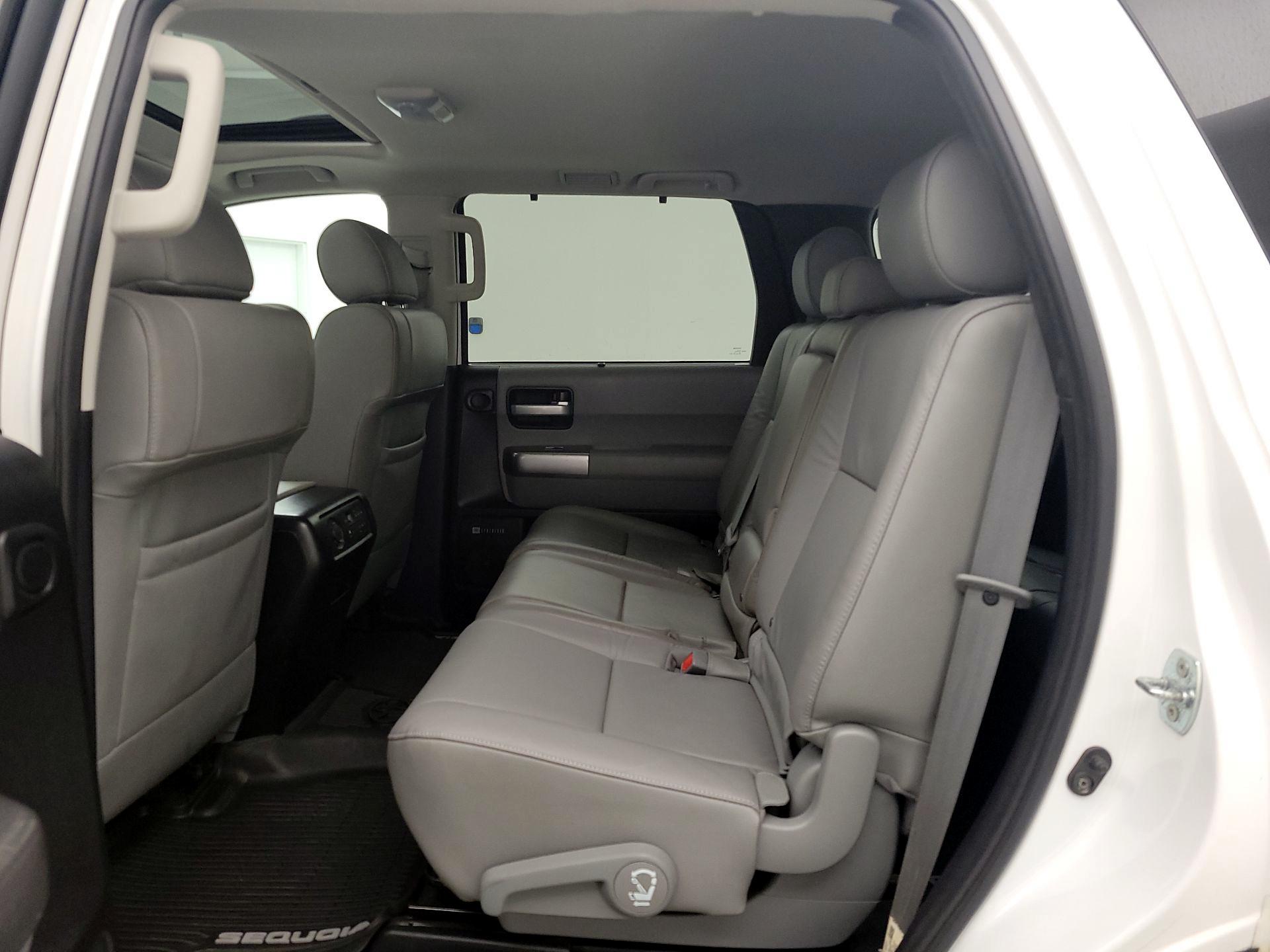Thumbnail: 2019 Toyota Sequoia - 20