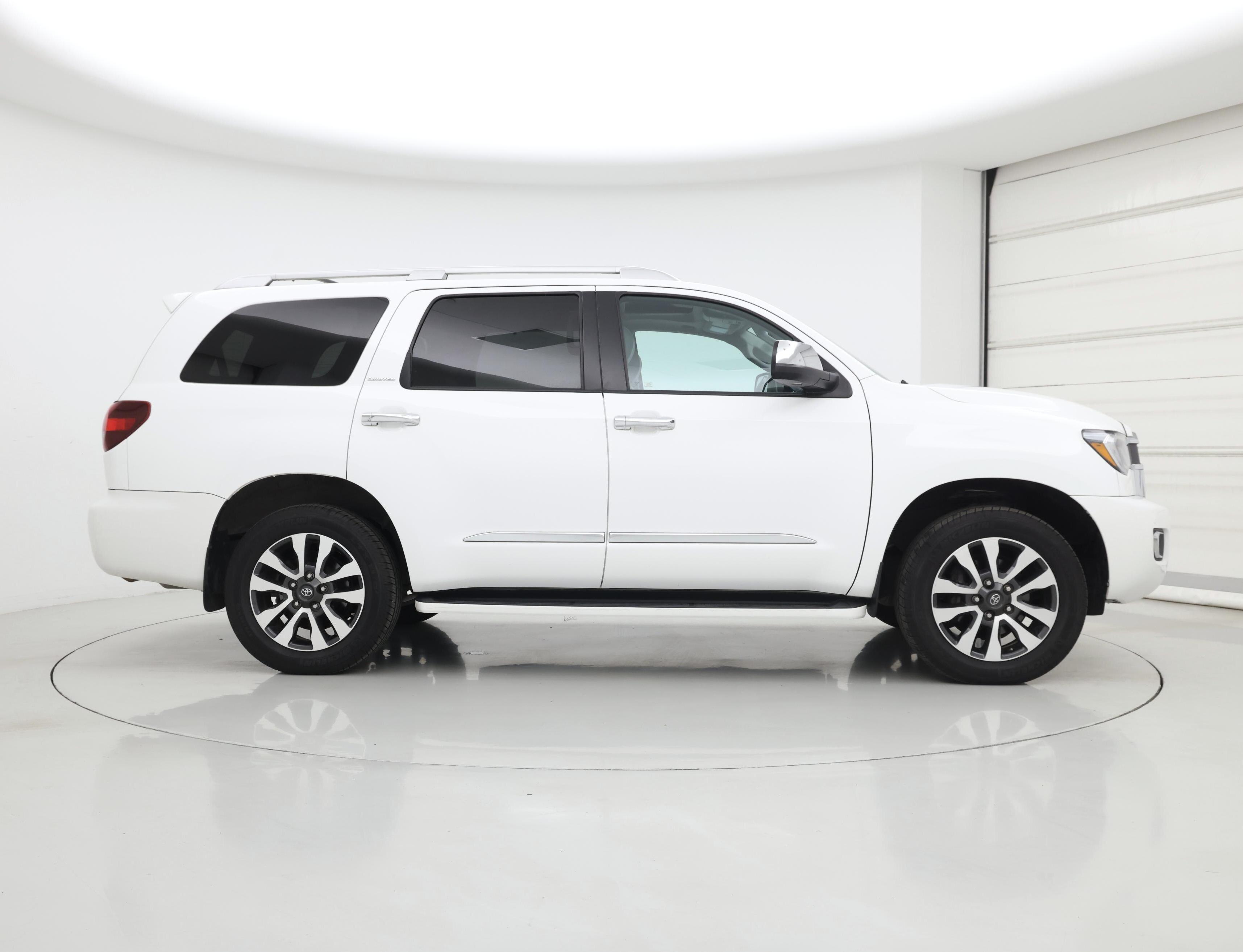 Thumbnail: 2019 Toyota Sequoia - 7