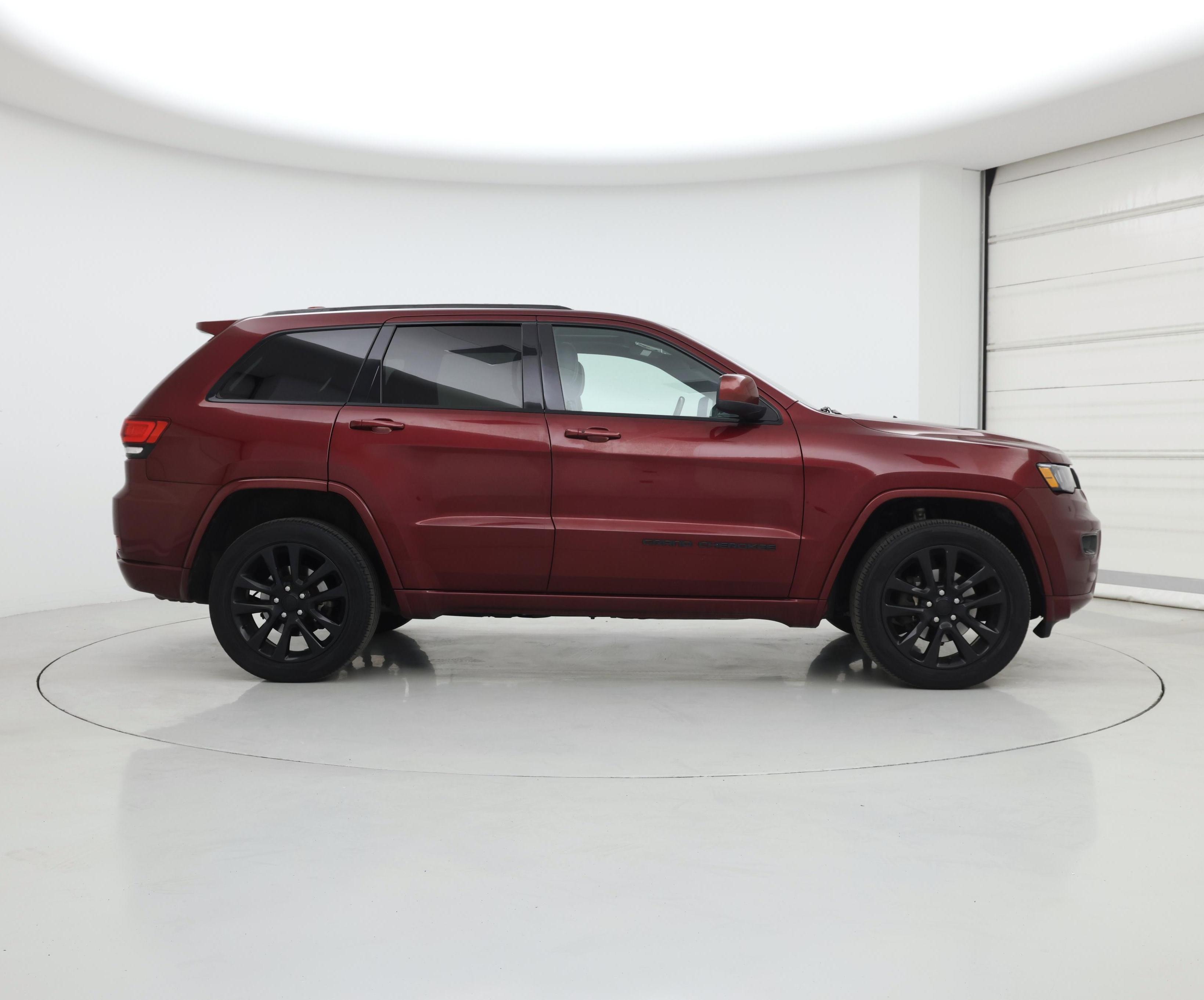 Thumbnail: 2019 Jeep Grand Cherokee - 7