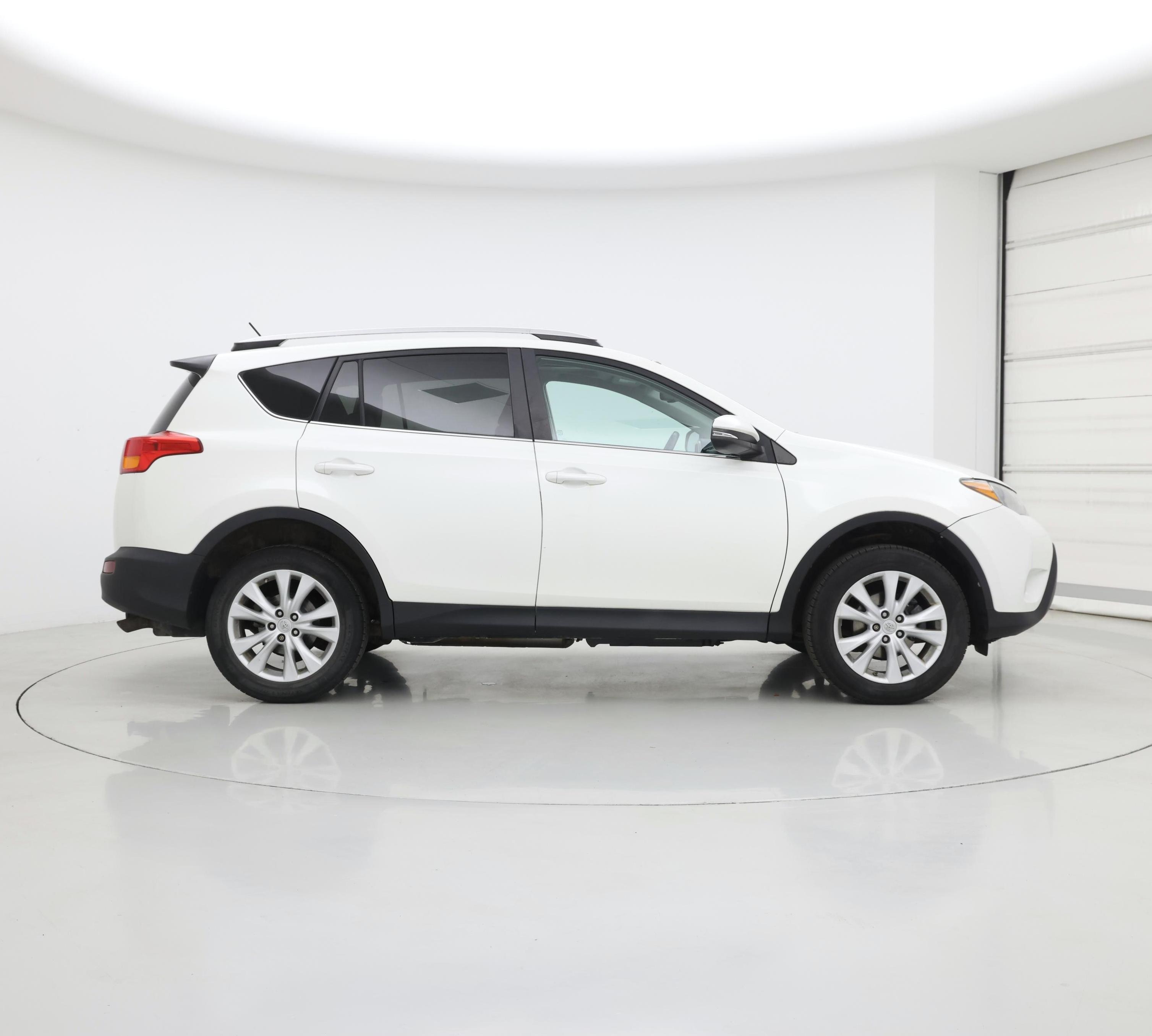 Thumbnail: 2013 Toyota RAV4 - 7