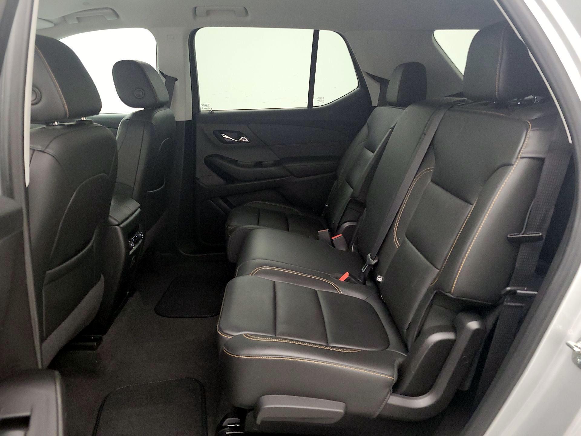 Thumbnail: 2019 Chevrolet Traverse - 19