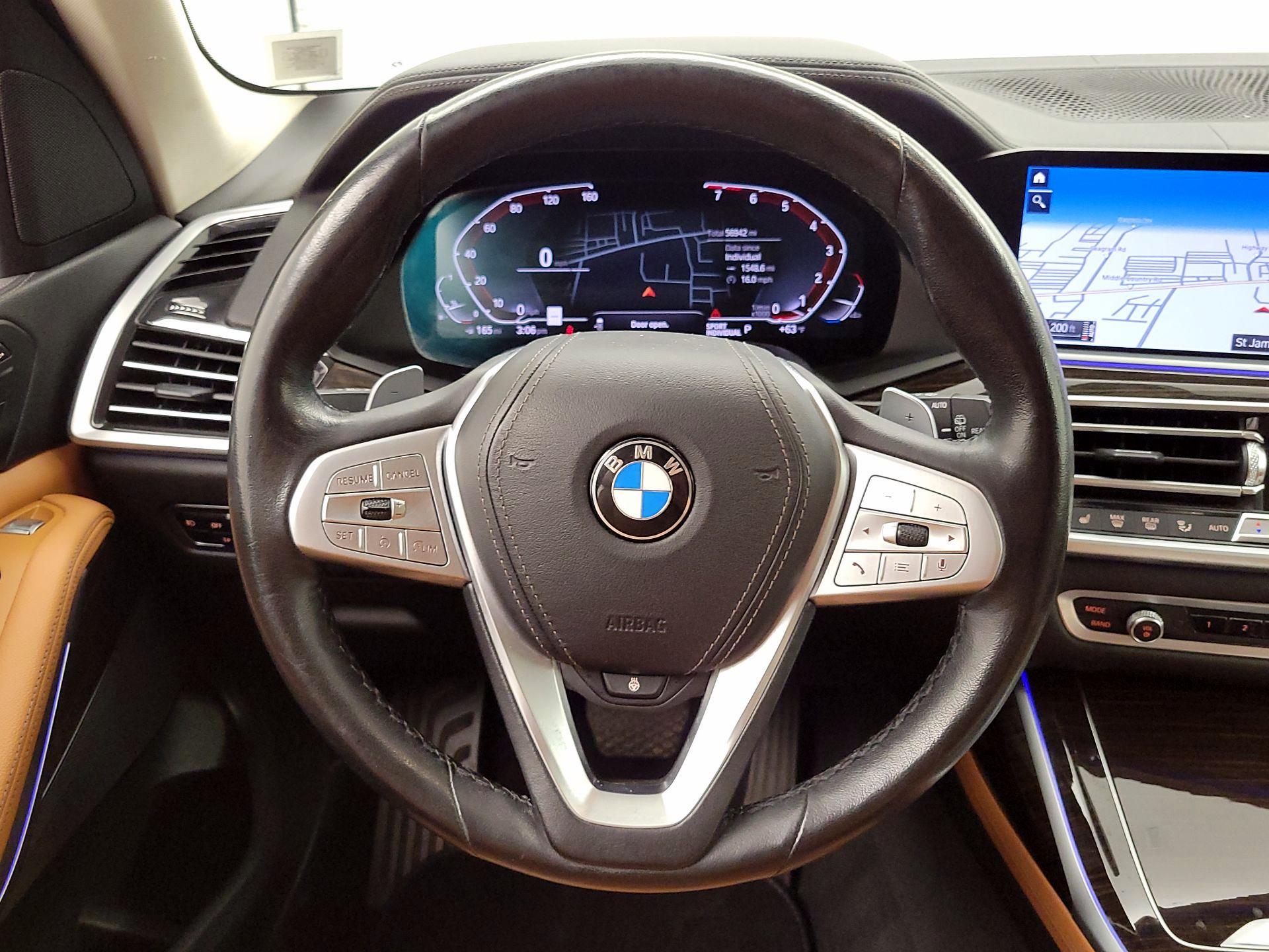 Thumbnail: 2021 BMW X7 - 10