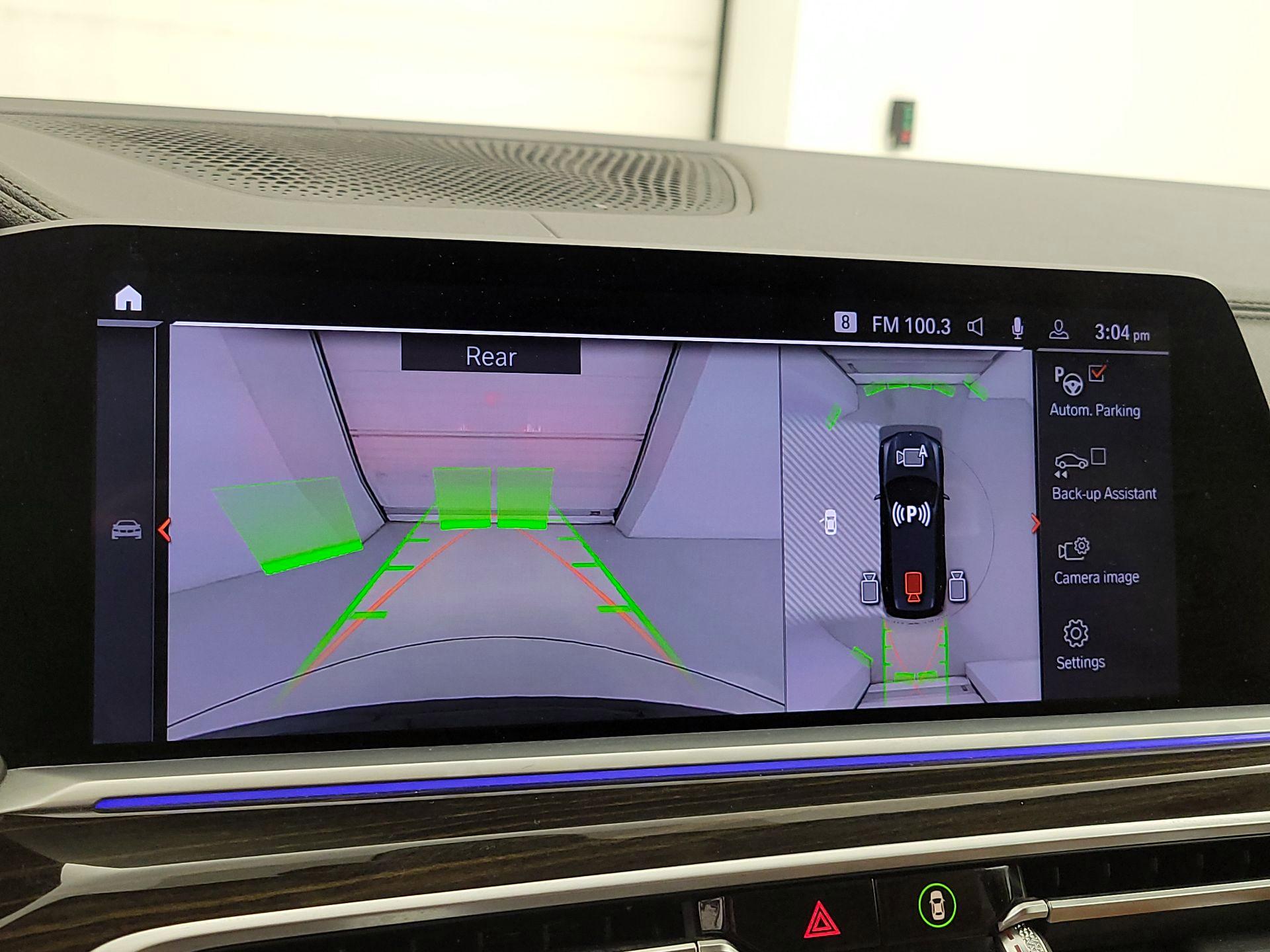 Thumbnail: 2021 BMW X7 - 15