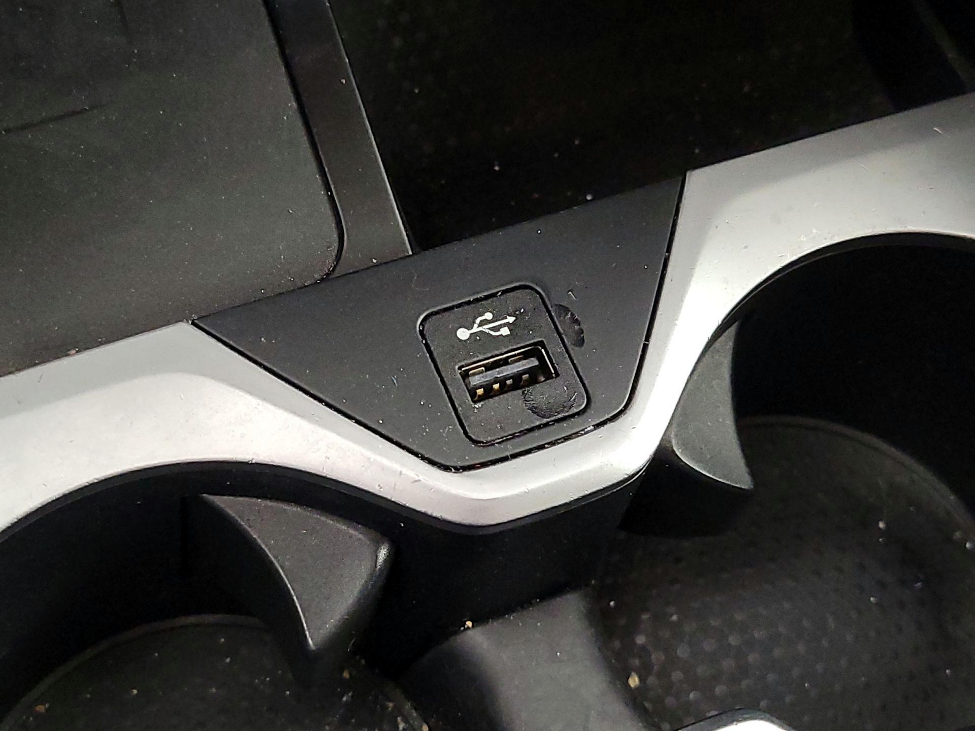 Thumbnail: 2021 BMW X7 - 19