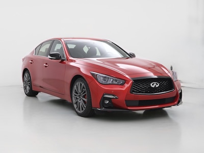 2019 INFINITI   -
                Saint James, NY