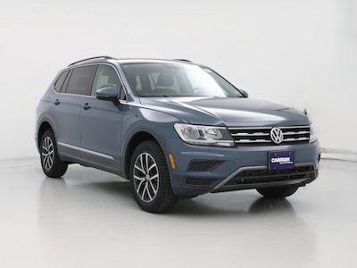 2020 Volkswagen Tiguan SE -
                Saint James, NY