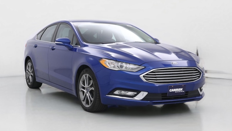 2017 Ford Fusion SE Hero Image