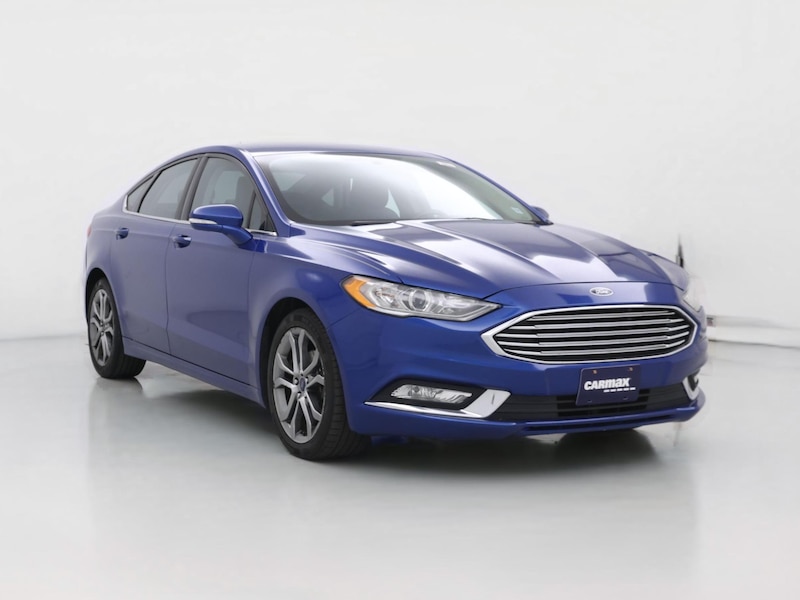 2017 Ford Fusion SE -
                  Saint James, NY