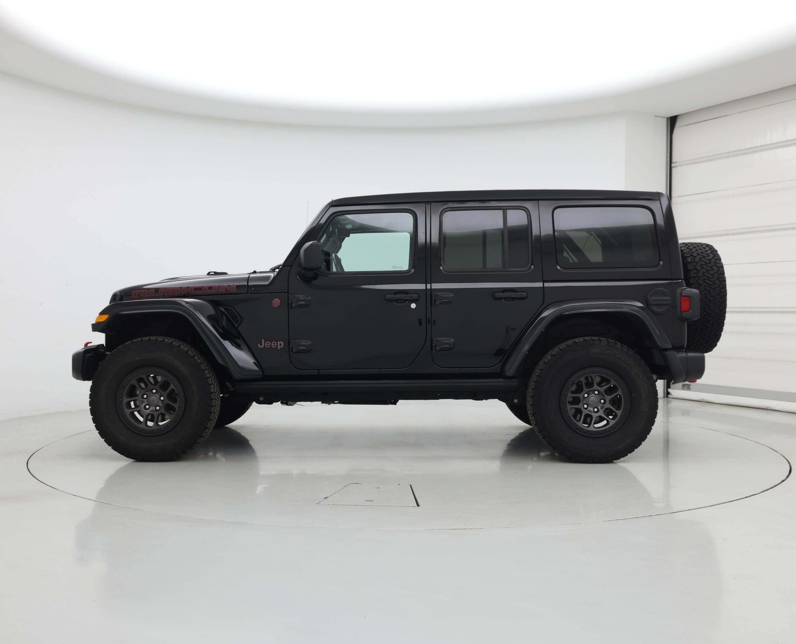 Thumbnail: 2021 Jeep Wrangler - 3