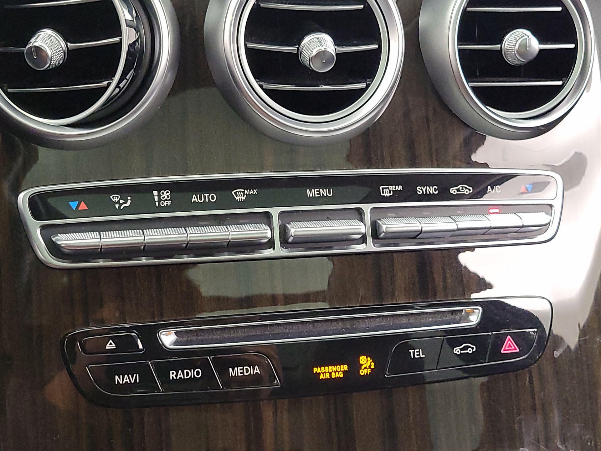 Thumbnail: 2016 Mercedes-Benz GLC - 17