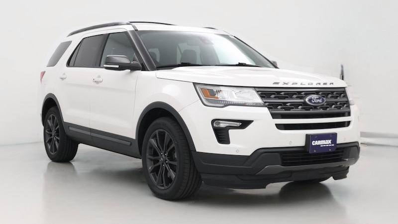 2019 Ford Explorer XLT Hero Image