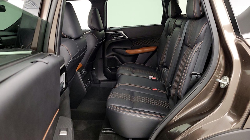 2022 Mitsubishi Outlander SEL 21