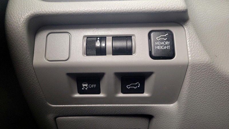 2016 Subaru Forester Limited 13