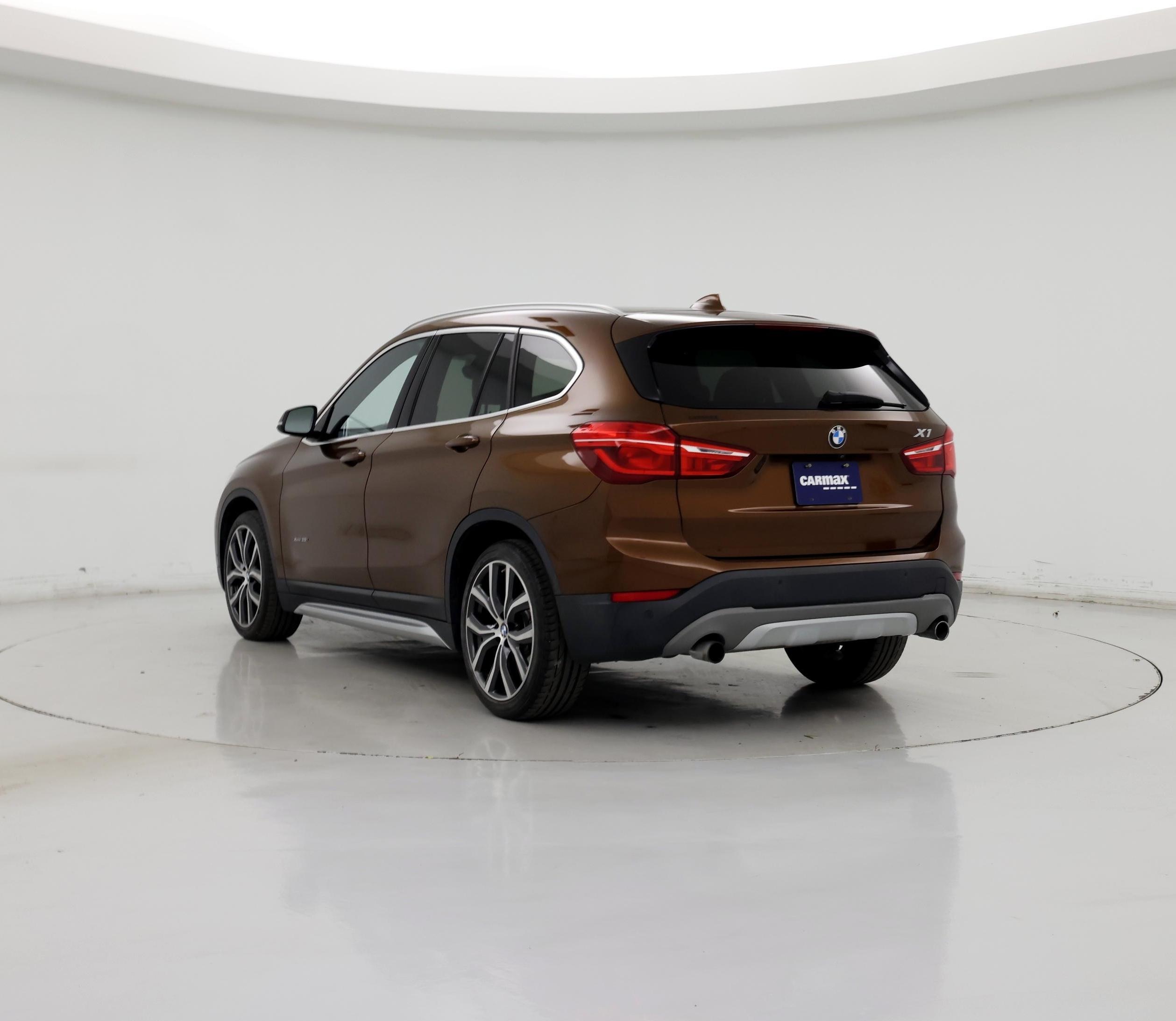 Thumbnail: 2016 BMW X1 - 2