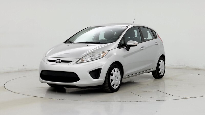 2013 Ford Fiesta SE 4