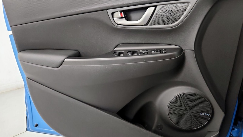 2020 Hyundai Kona Limited 12