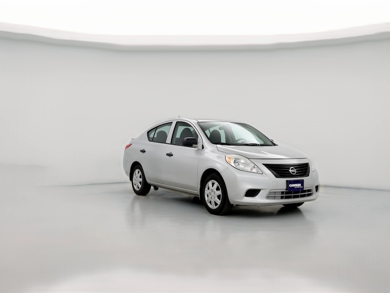 2014 Nissan Versa S Plus -
                  Independence, MO