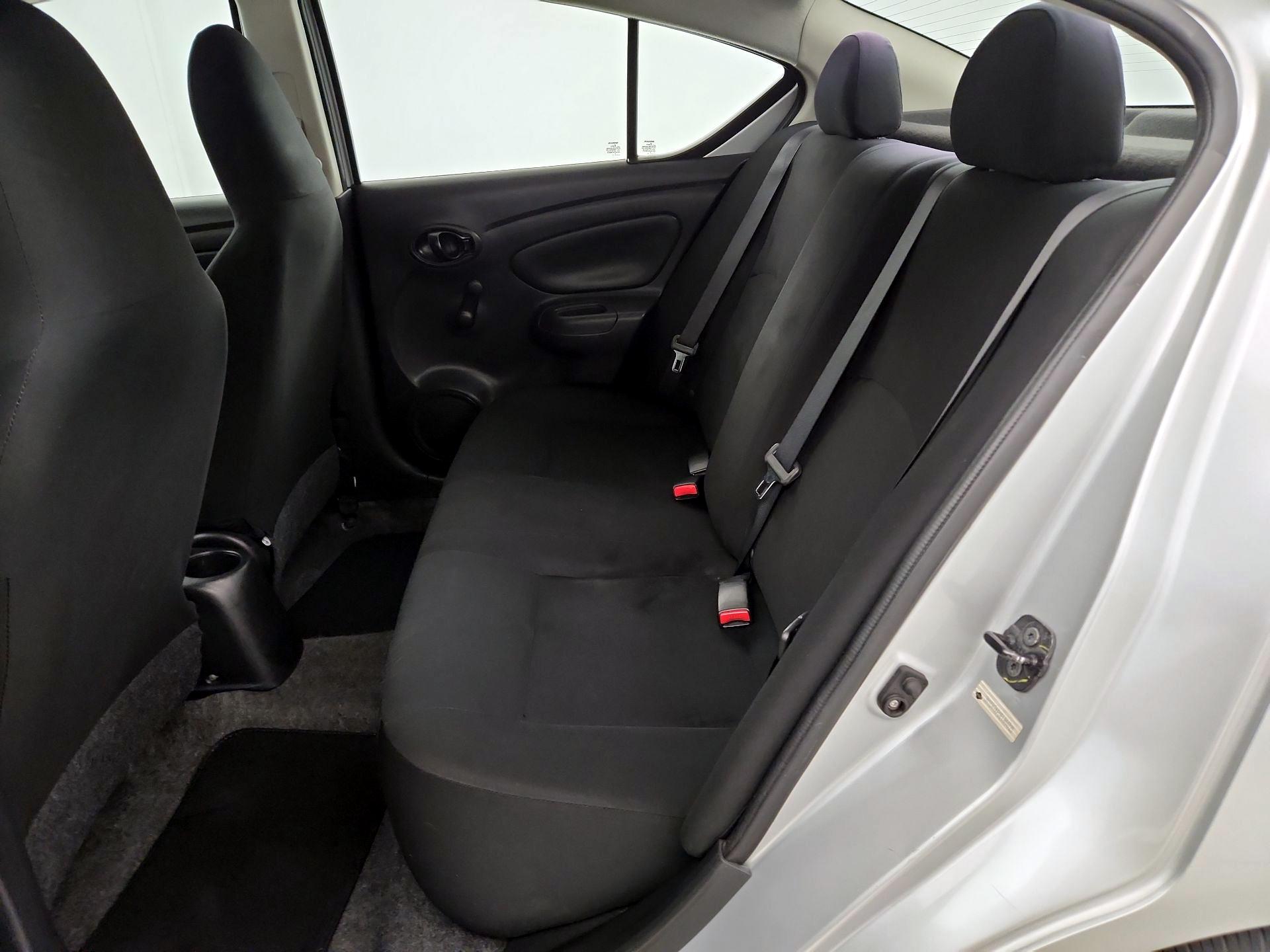 Thumbnail: 2014 Nissan Versa - 18
