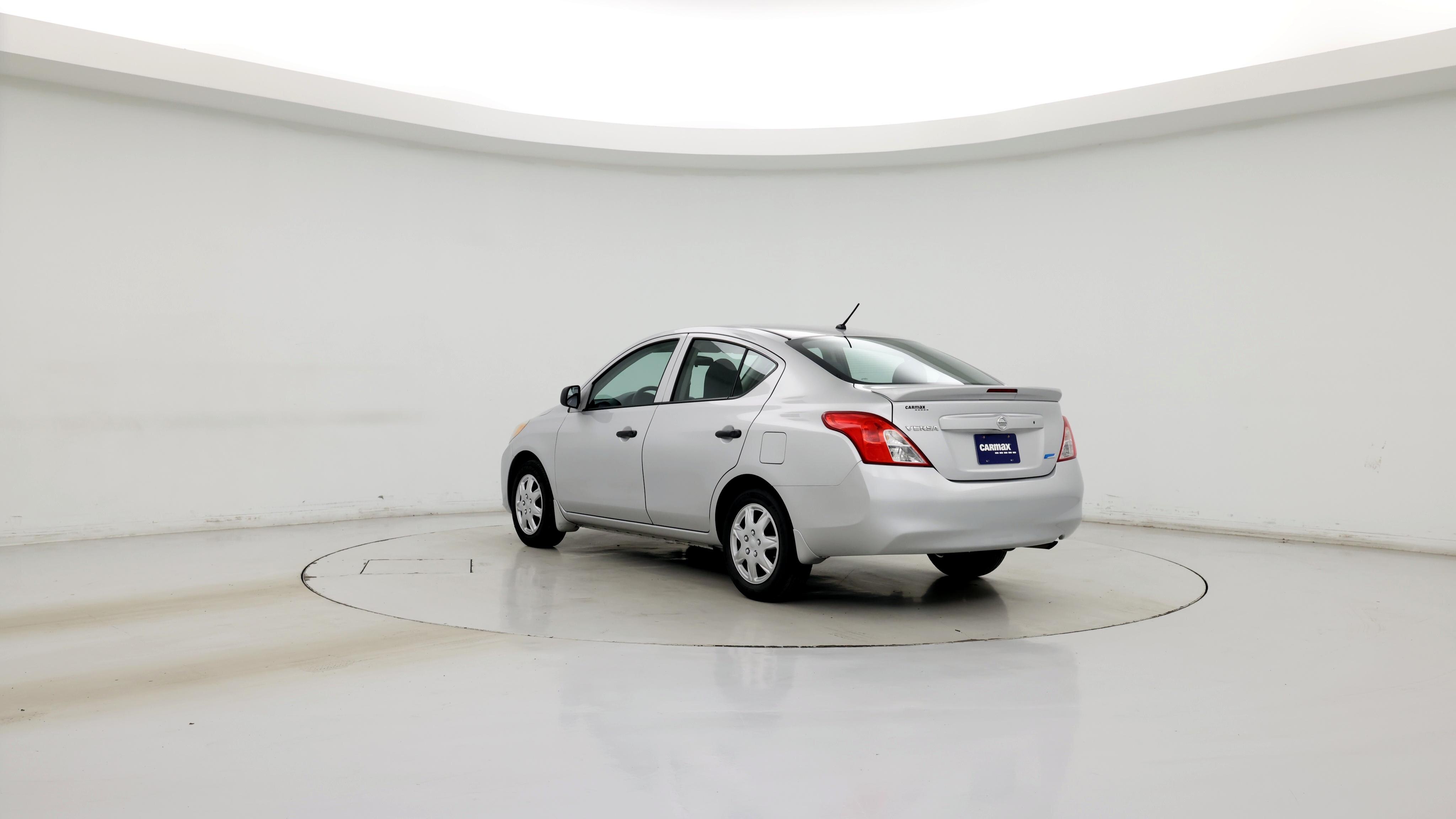 Thumbnail: 2014 Nissan Versa - 2