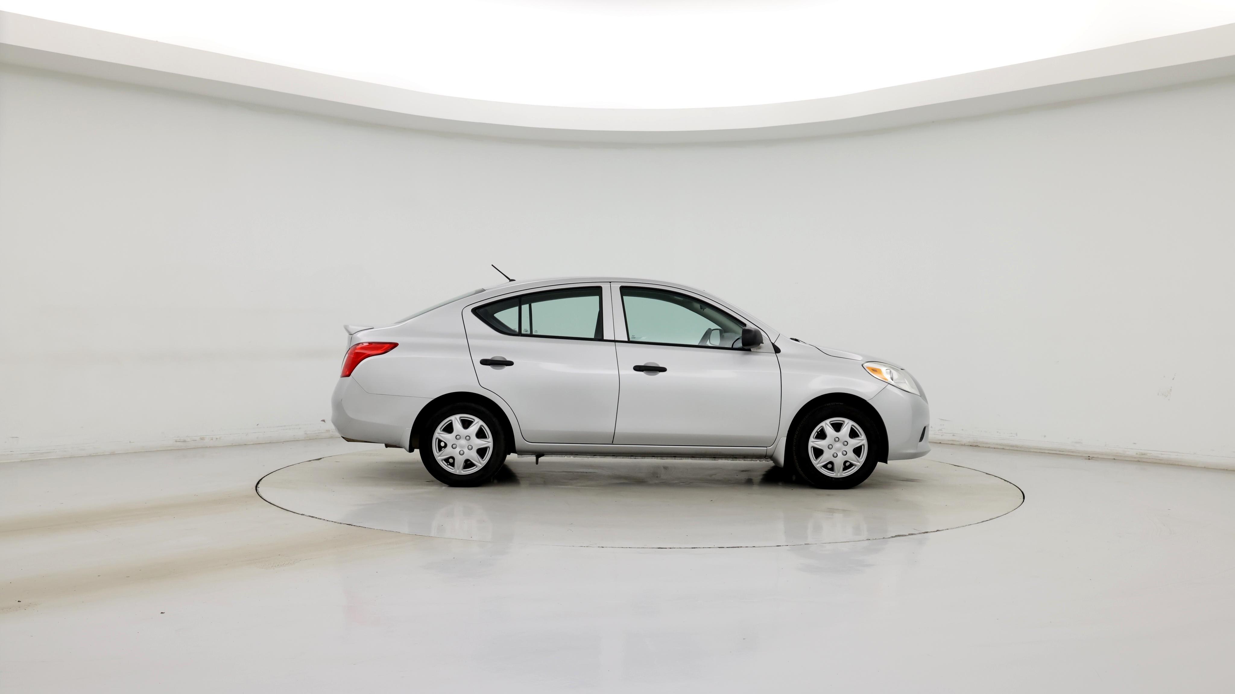 Thumbnail: 2014 Nissan Versa - 7