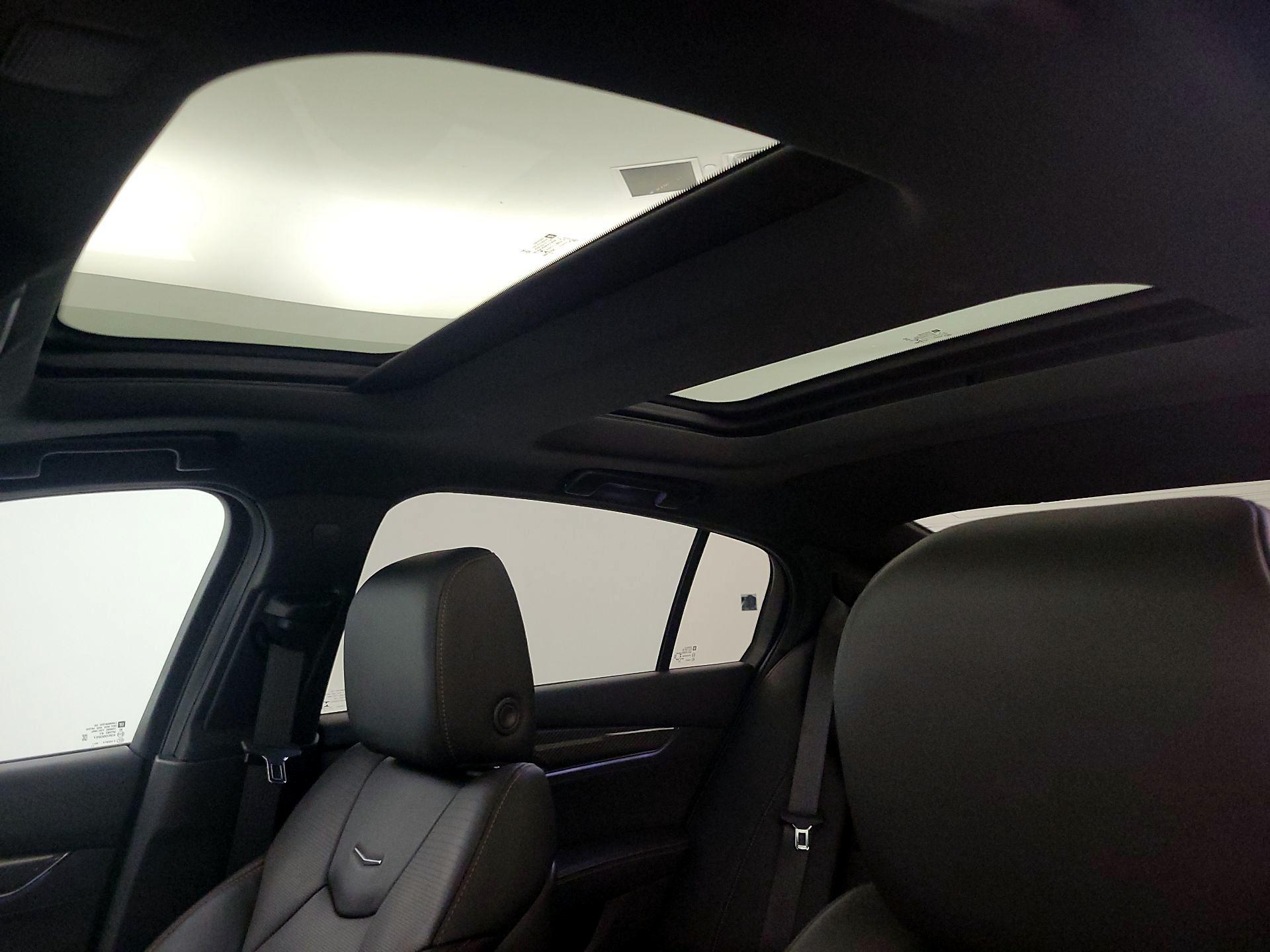 Thumbnail: 2021 Cadillac CT5 - 19