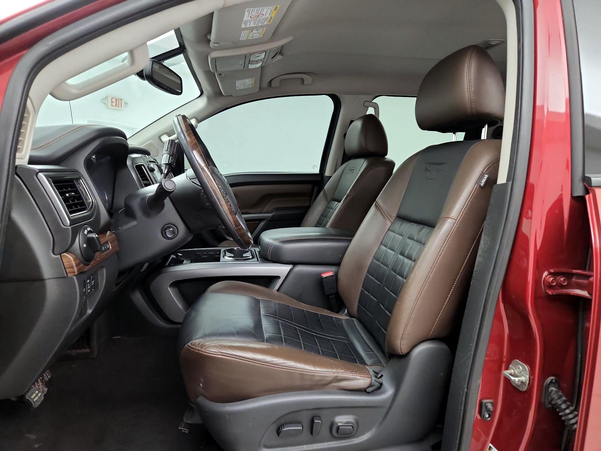 Thumbnail: 2016 Nissan Titan - 11