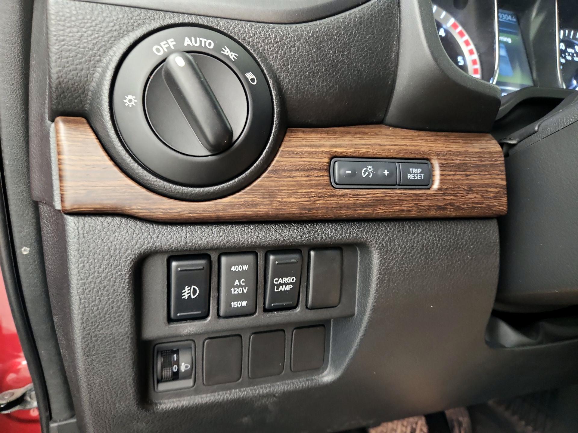 Thumbnail: 2016 Nissan Titan - 13